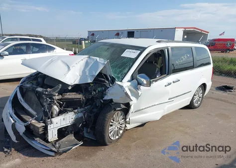 2015 Chrysler Town & Country Touring-L из США, поврежденный, VIN 2C4RC1CG9FR646567